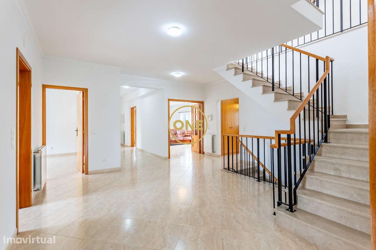 Propriedade Exclusiva em Sesimbra com 7.500m2 | Moradia de 529m2, Priv-34