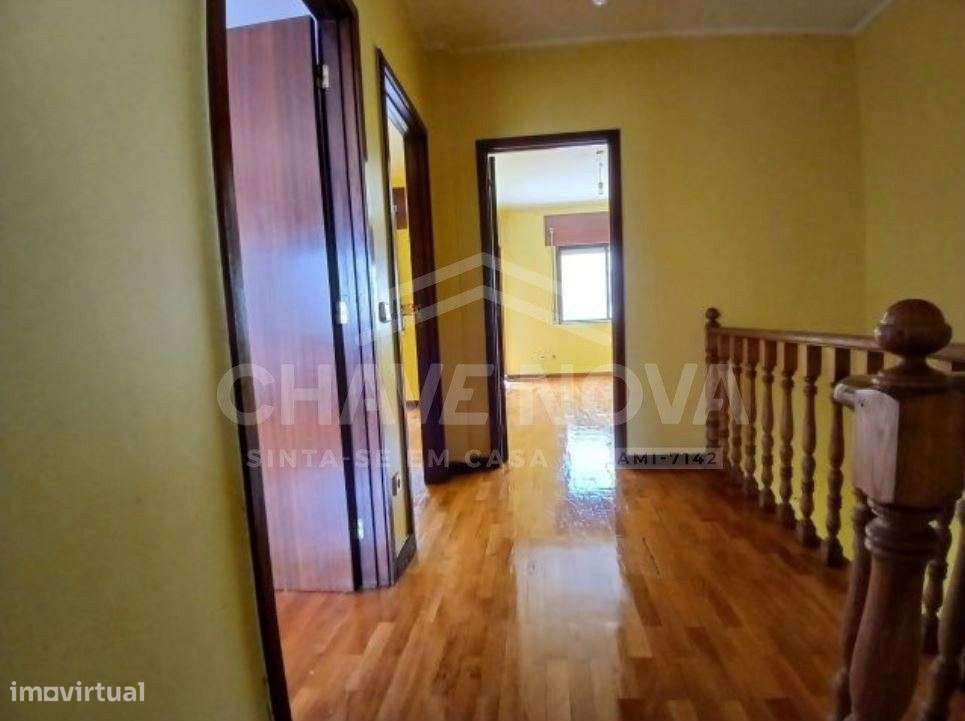 T3 Duplex C/ Varanda em Rio Tinto - Grande imagem: 4/14