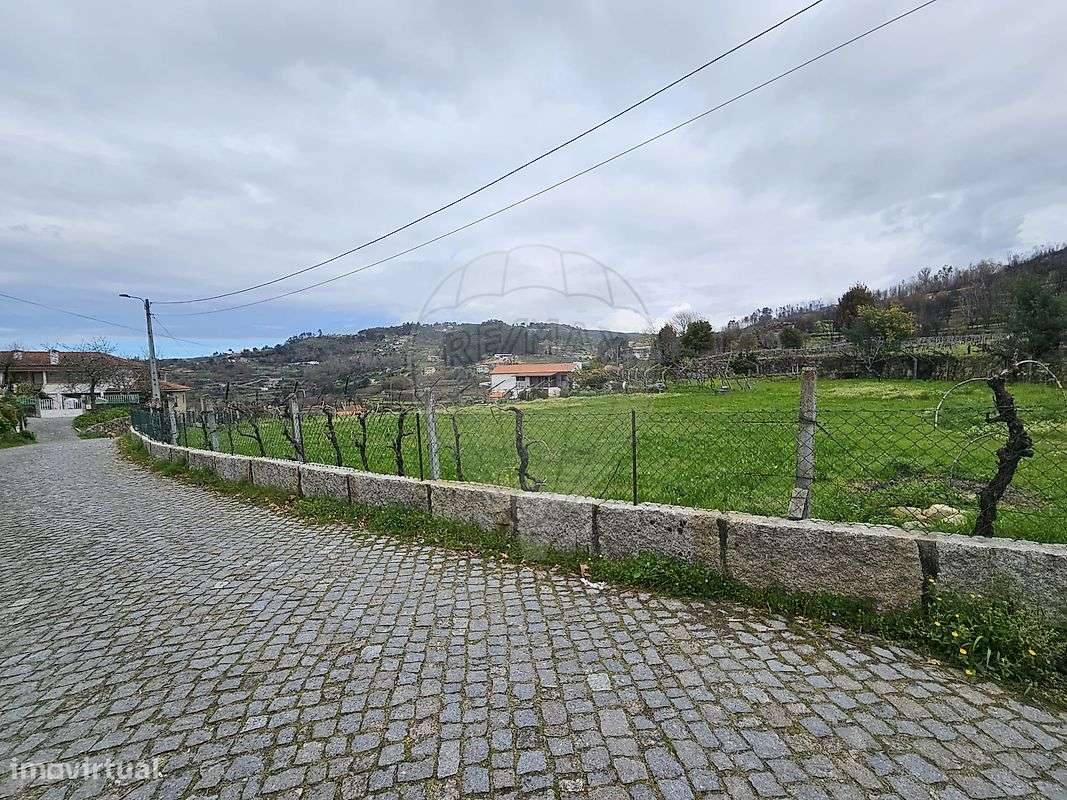 Terreno  para venda - Grande imagem: 2/12