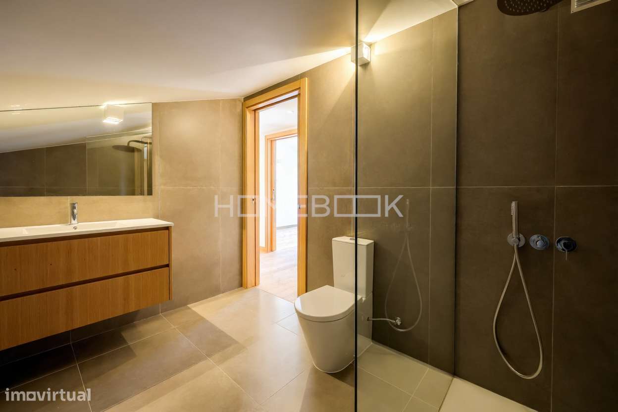 Apartamento T3 Duplex com dois lugares de garagem no centro histórico-33