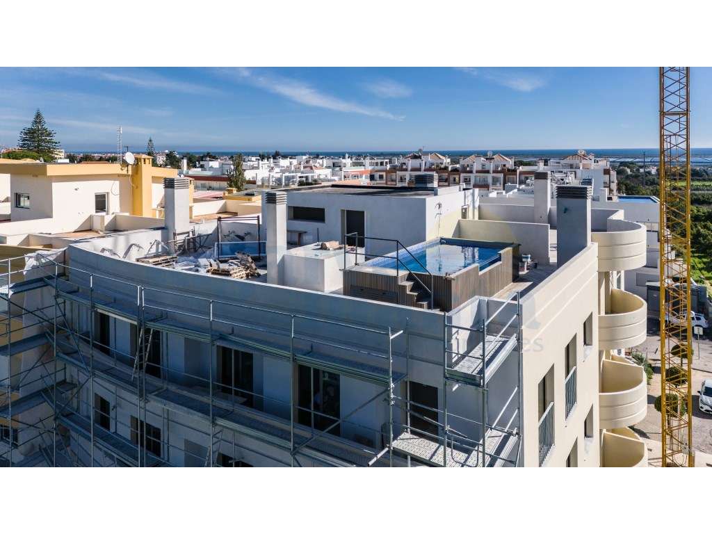 Nova Construção - Apartamento T3 Topfloor com Estacionamento e Pisc... - Grande imagem: 2/23