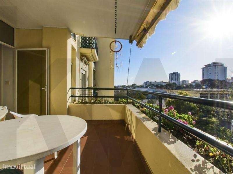 Apartamento excecional T5 C/ 2 Suites, Lareira, Varandas - Prédio Port-7