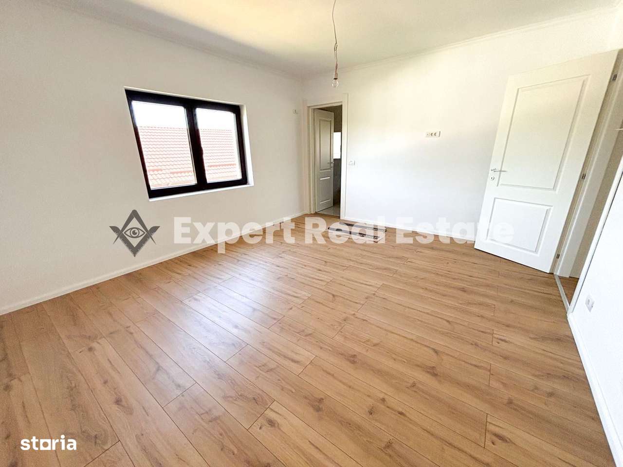 VILA SPATIOASA TUNARI-PIPERA-4