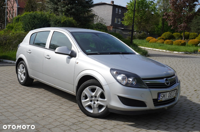 Opel Astra 1.7 CDTI DPF Active - 29