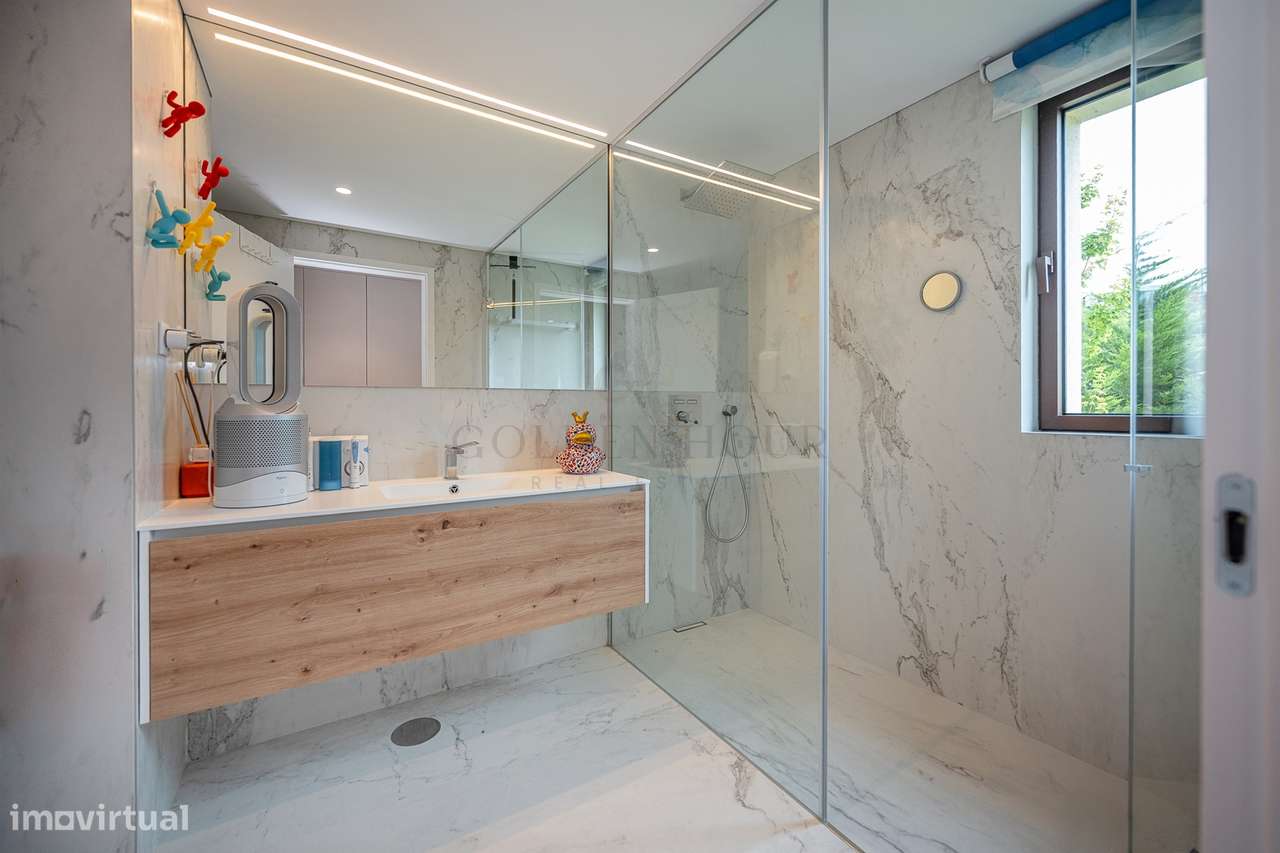 Apartamento T3 de Luxo na Quinta Marques Gomes | Golden Hour Real Esta-26