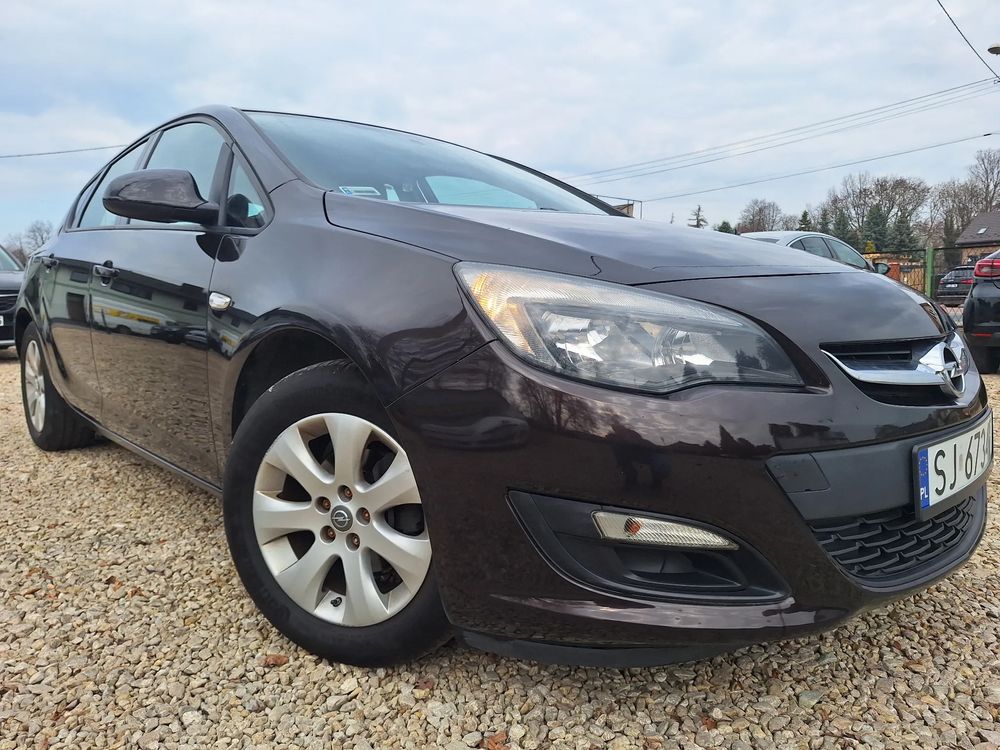 Opel Astra J 1.6 Enjoy 2015