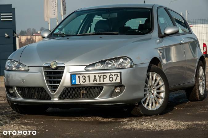 Alfa Romeo 147 - 7