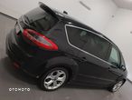 Ford S-Max - 34