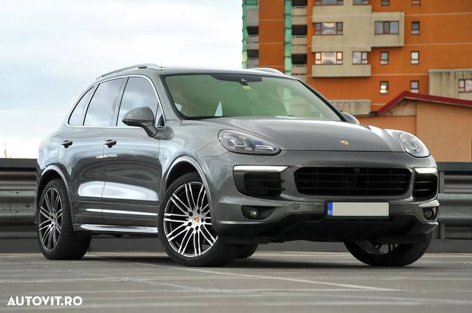 Porsche Cayenne 3.0 L - 9