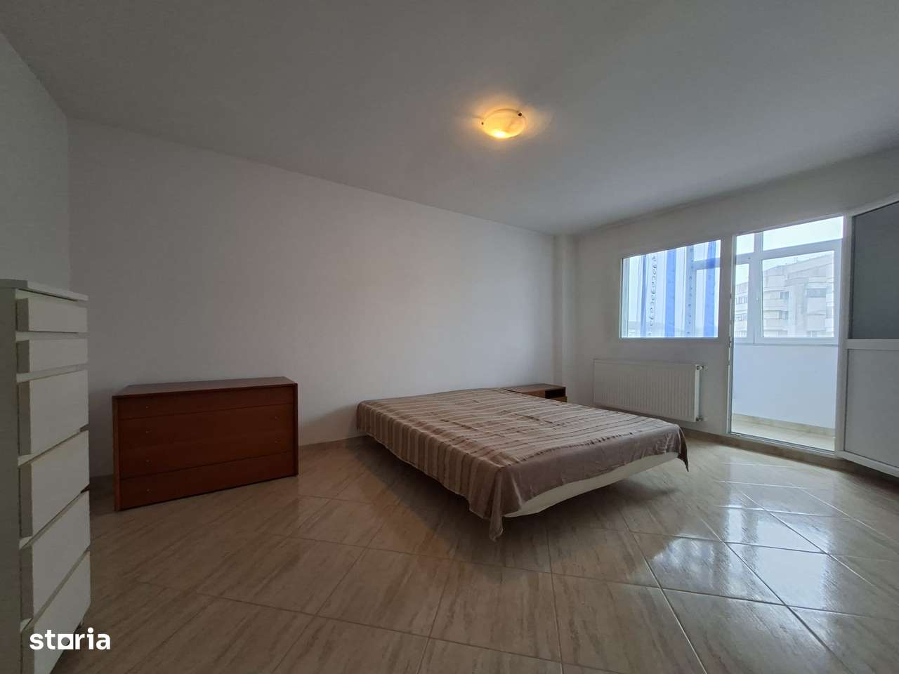 Mioritei (Carrefour) -3 cam decomandat/ 2 bai /centrala /renovat/-7