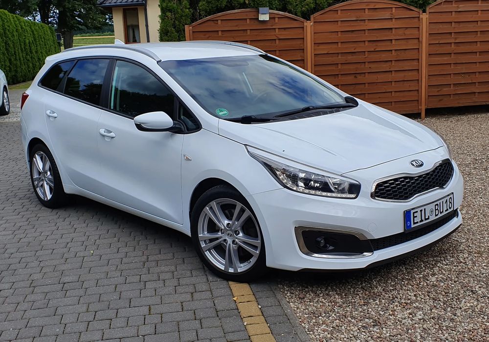 Kia Ceed II (2012-) 1.6 CRDi L 2018