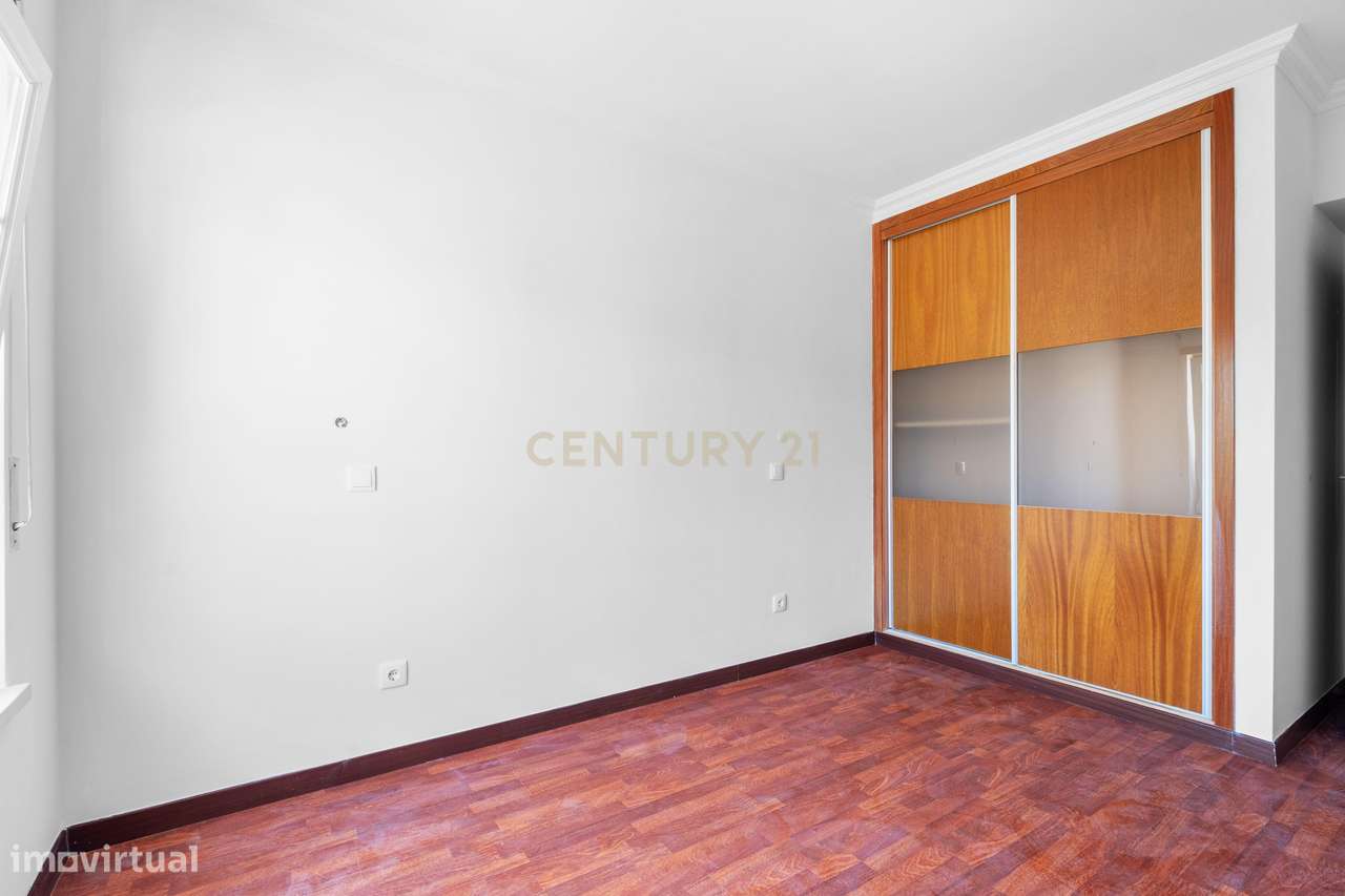 APARTAMENTO T3 BENAVENTE-15