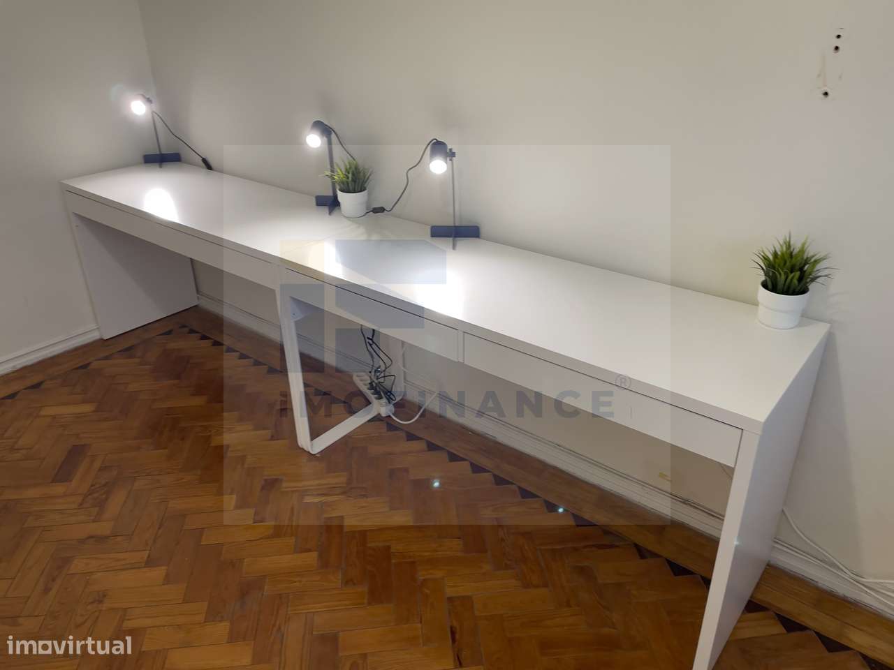 Apartamento T2 Mobilado e Equipado com Vista sobre Lisboa - Grande imagem: 3/25