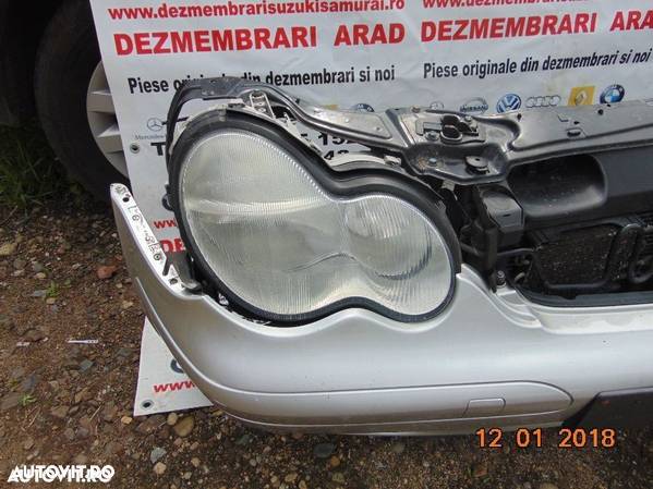 Far Mercedes C Class W203 an 2001-2005 faruri stanga dreapta bara fata - 1