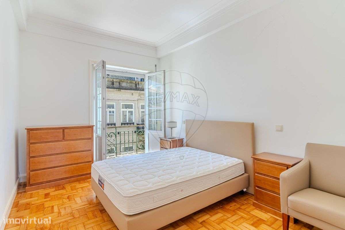 Apartamento T4 para arrendamento - Grande imagem: 1/26