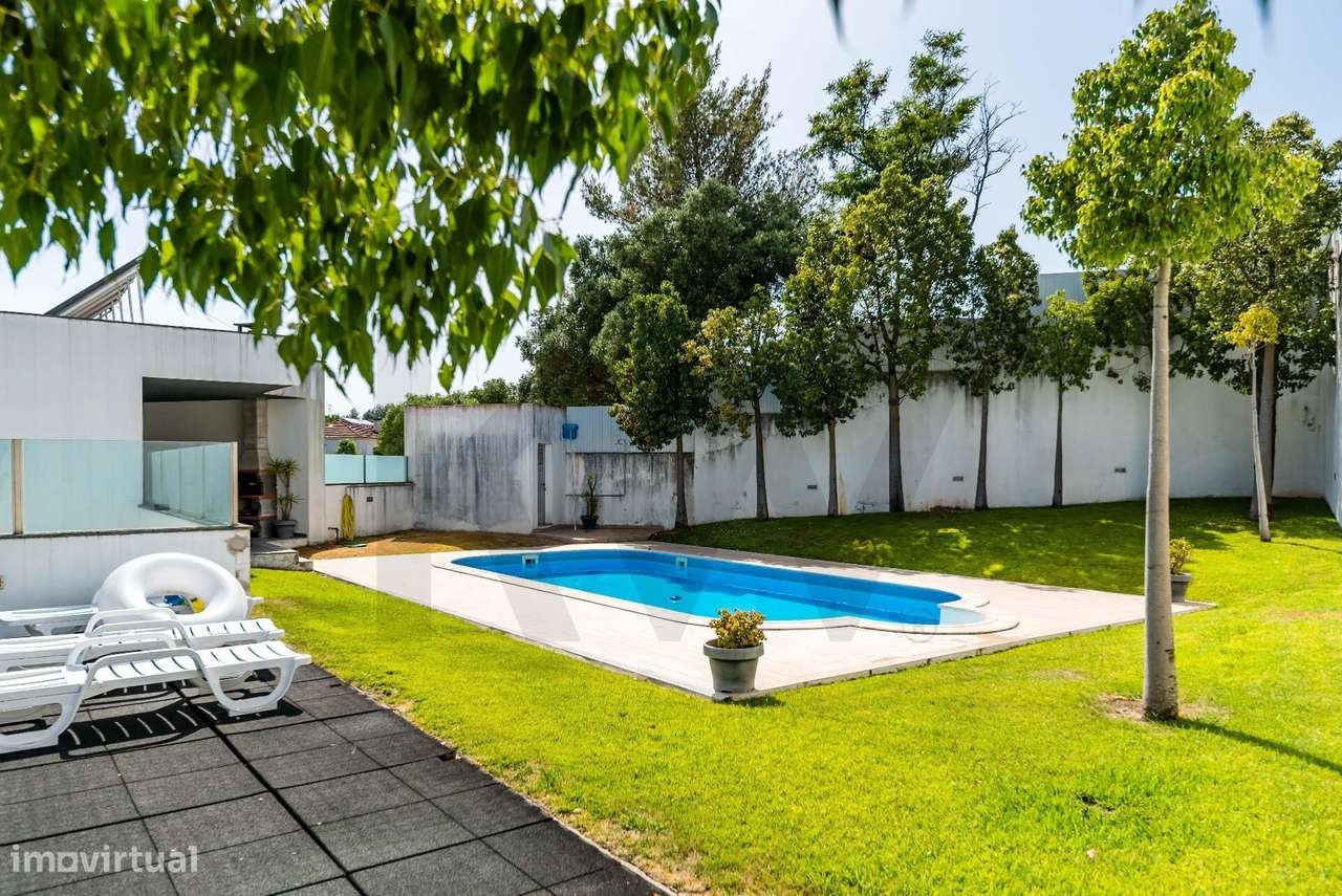 Apart T3 -  Condomínio fechado - Varandas - Piscina - Box para 3 viatu-42