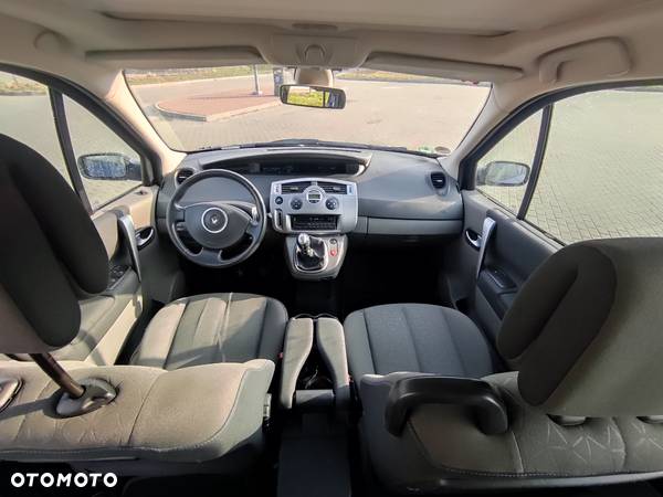 Renault Scenic - 6