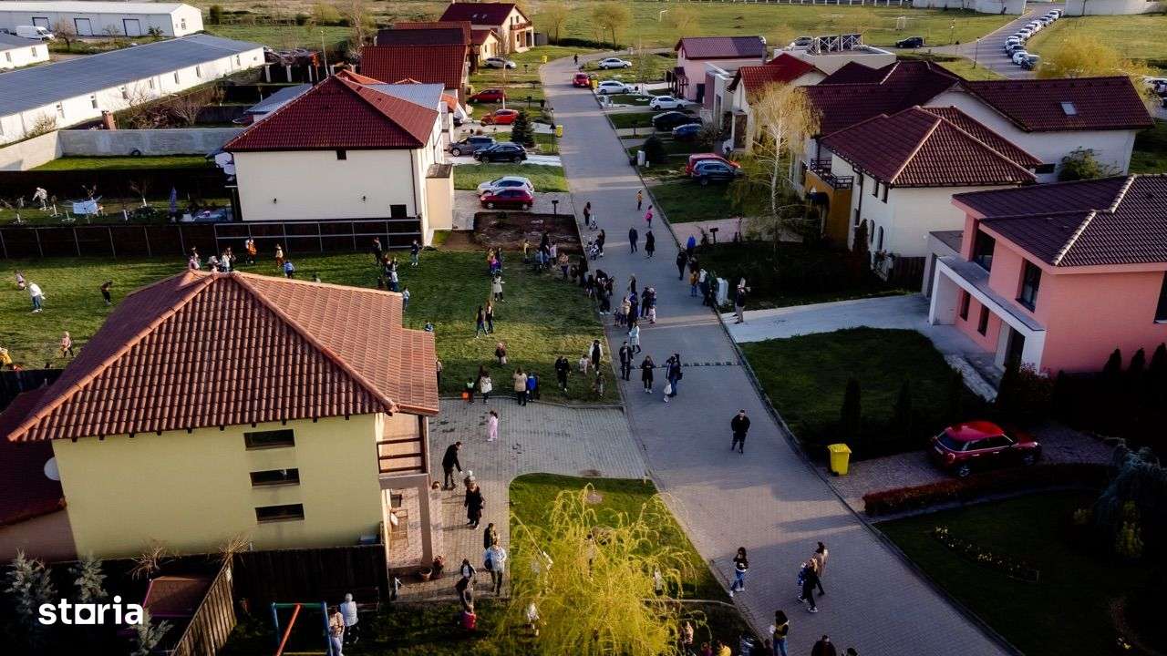 Teren intravilan pentru construcții complementare P+4+M-13