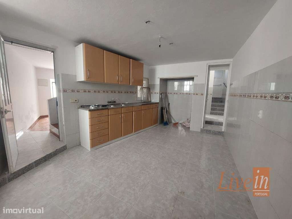 Moradia T2+1 na Aldeia de Cheleiros em Mafra - Grande imagem: 3/13