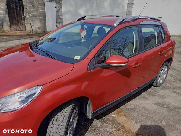 Peugeot 2008 1.2 Pure Tech Style - 3