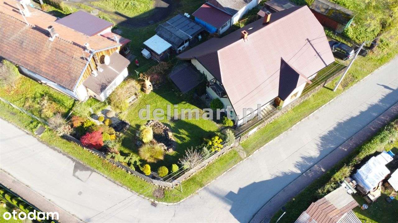 Dom w atrakcyjnej lokalizacji Zagórz-17