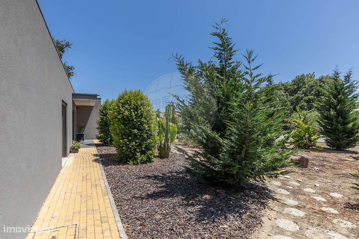 Moradia T3 para venda-42