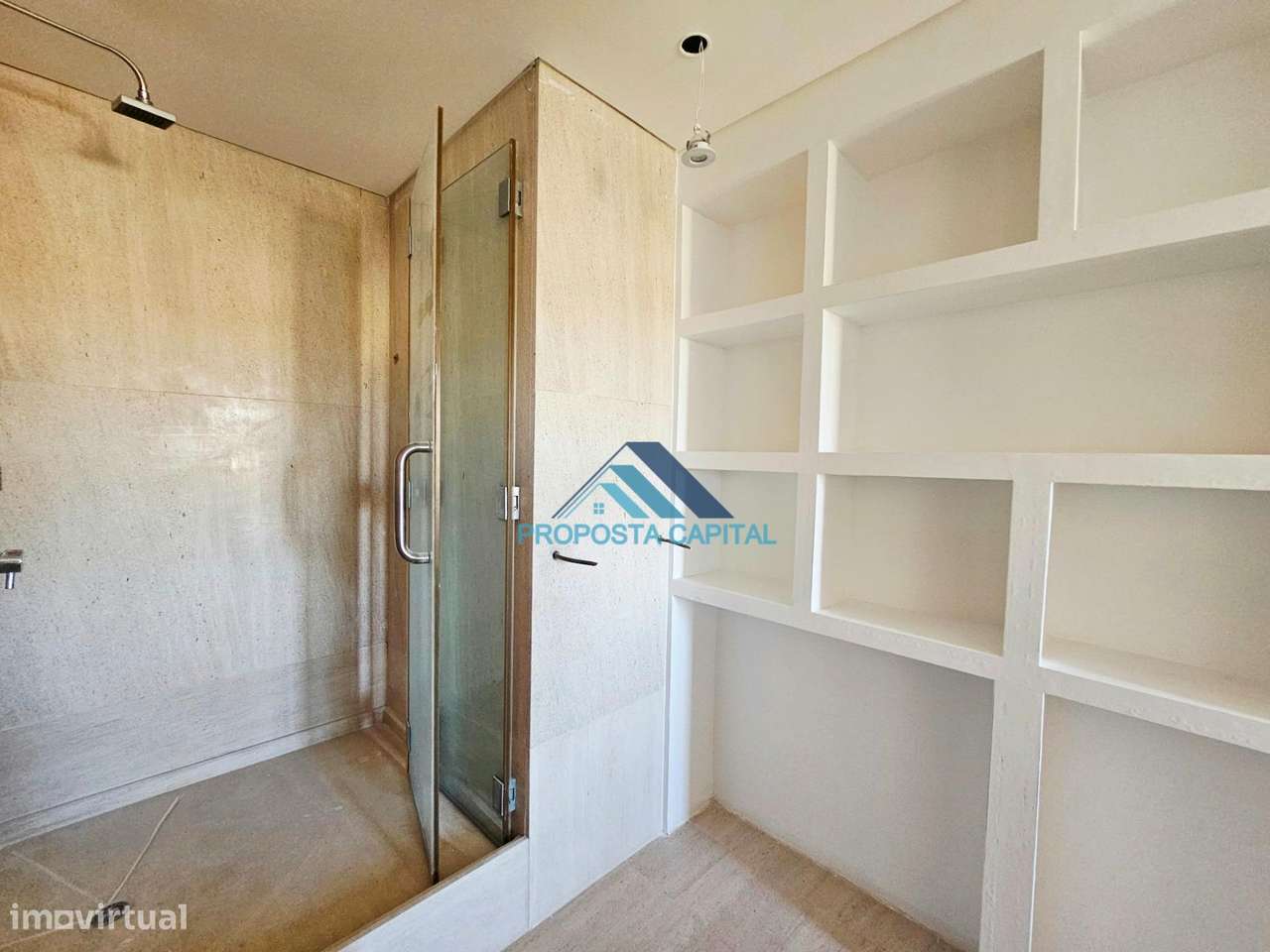 Moradia T4 com excelentes áreas exteriores - Oportunidade Única...-38