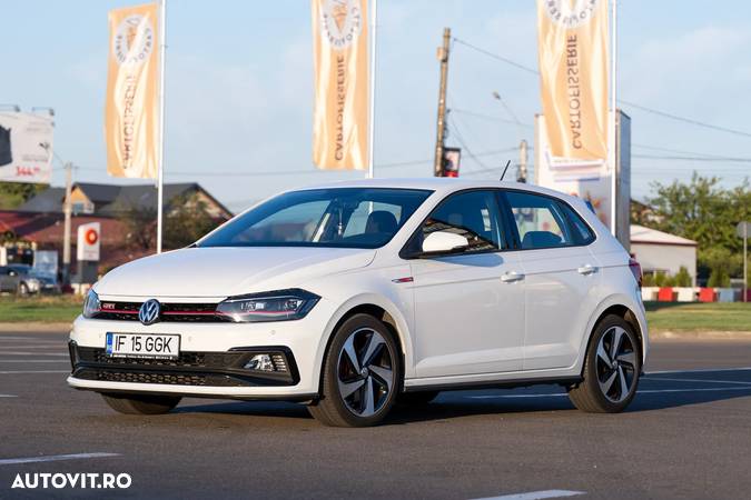 Volkswagen Polo 2.0 TSI DSG GTI - 7