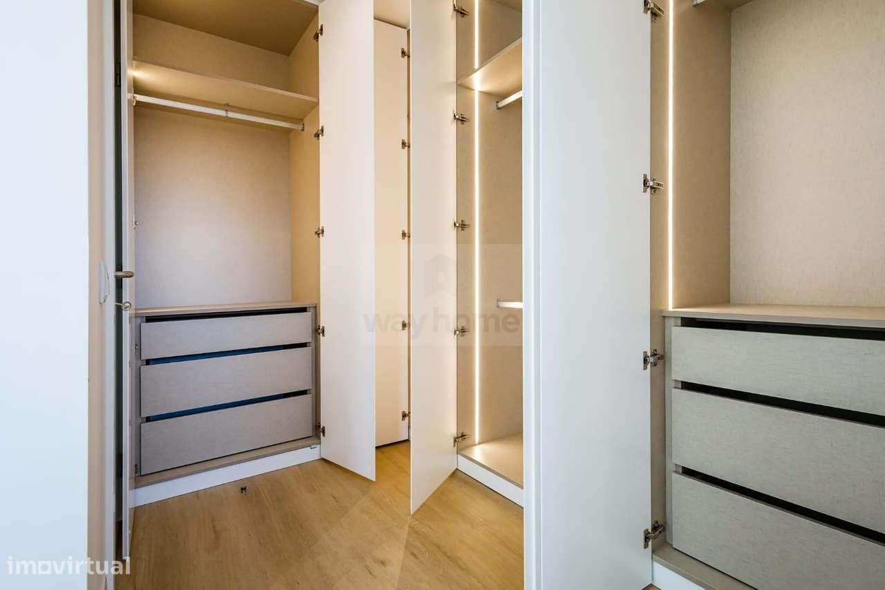 Moradia T4 | Construção contemporânea | Trajouce | São Domingos de Ran-19