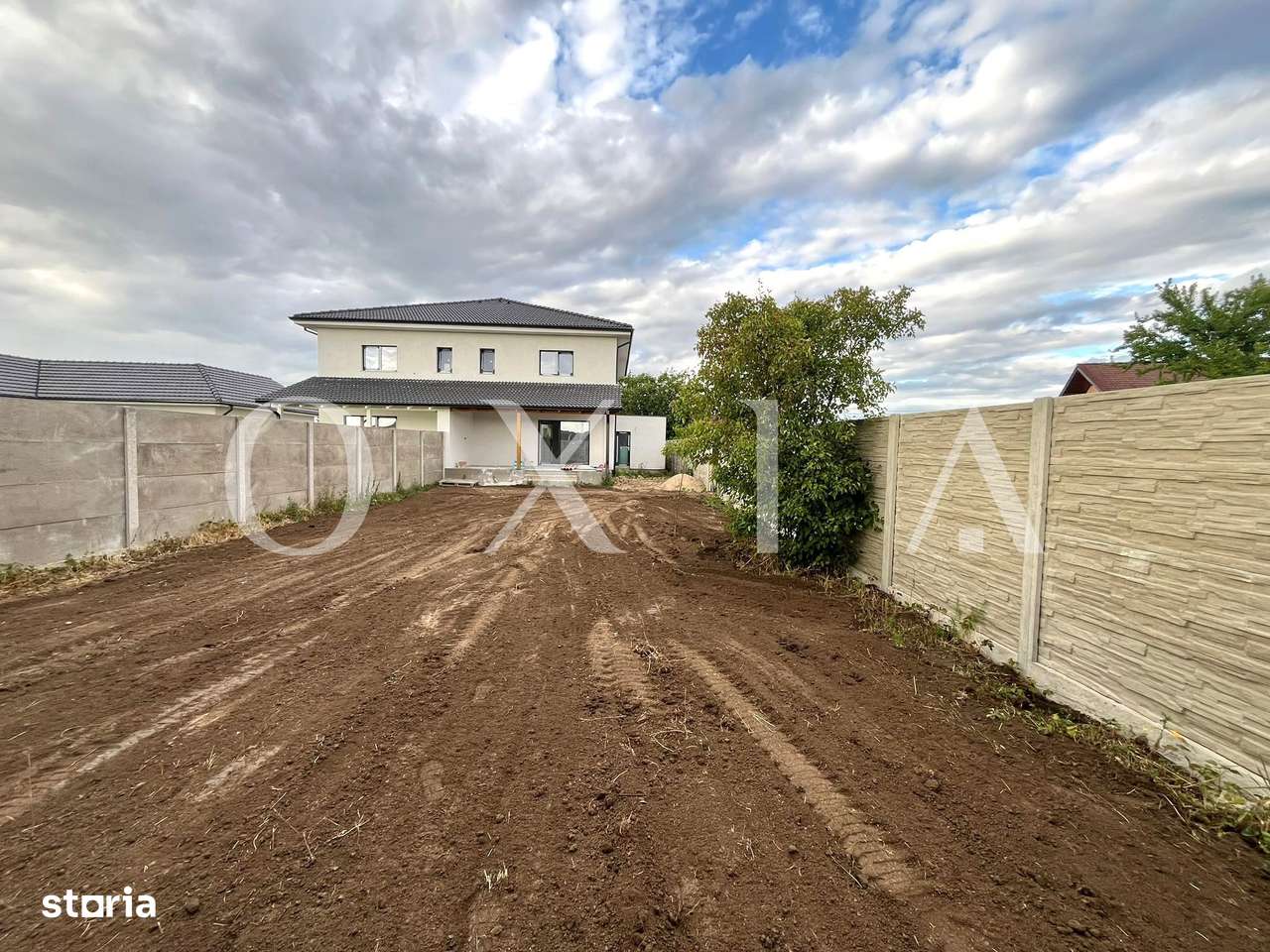 AX1166 Dumbravita-Zona Lac, Garaj Incalzit, Toate Utilitatile-9