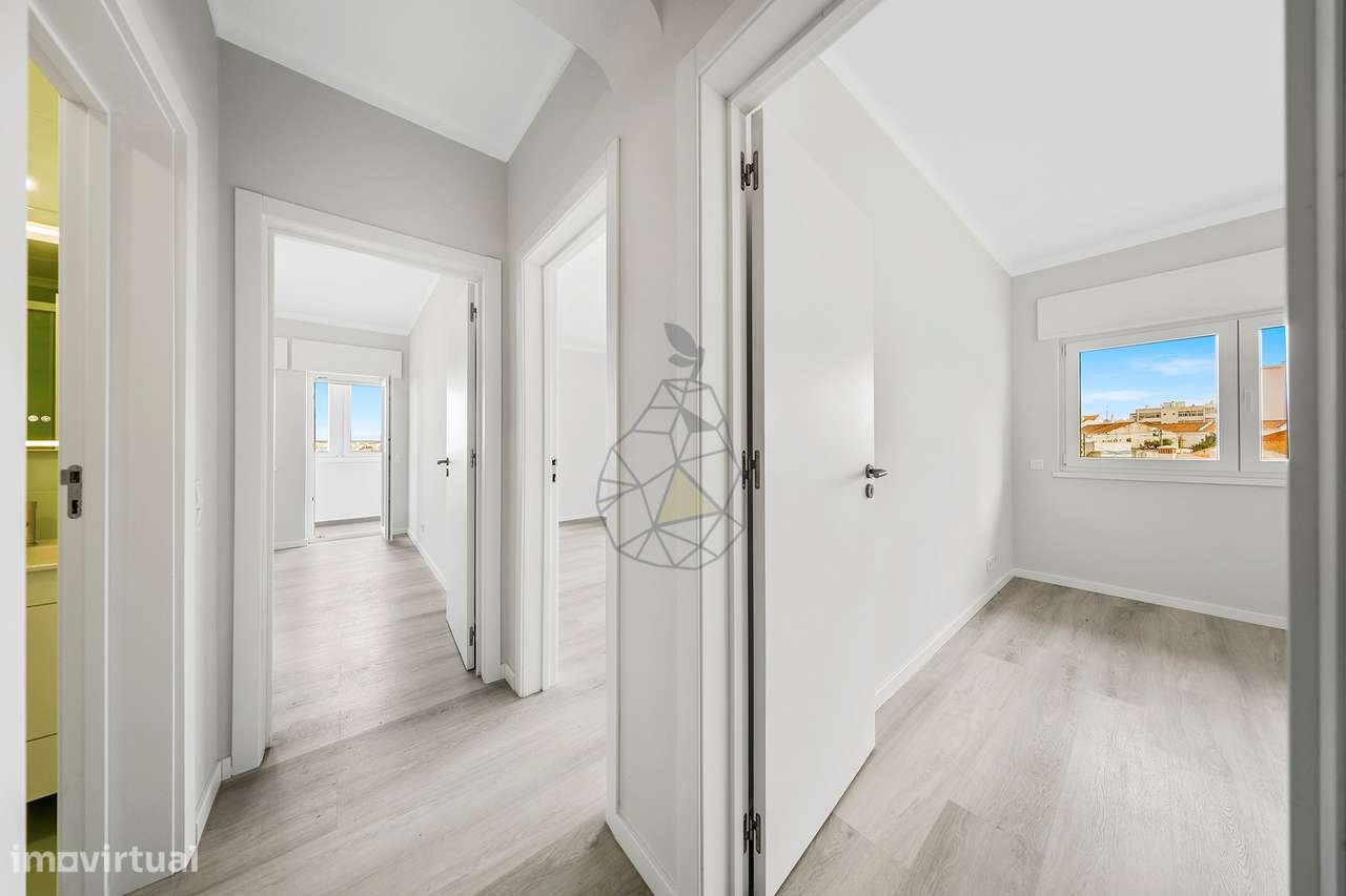 T3 central totalmente remodelado, com 2 casas de banho em Portimão-20