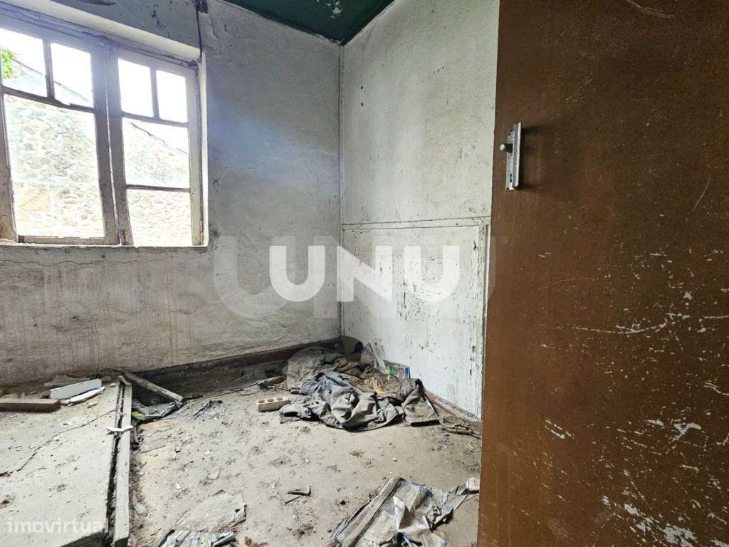 Moradia T6 - Zona Histórica de Viseu-11