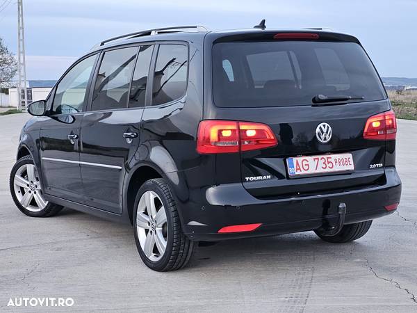 Volkswagen Touran 2.0 TDI DPF DSG MATCH - 32