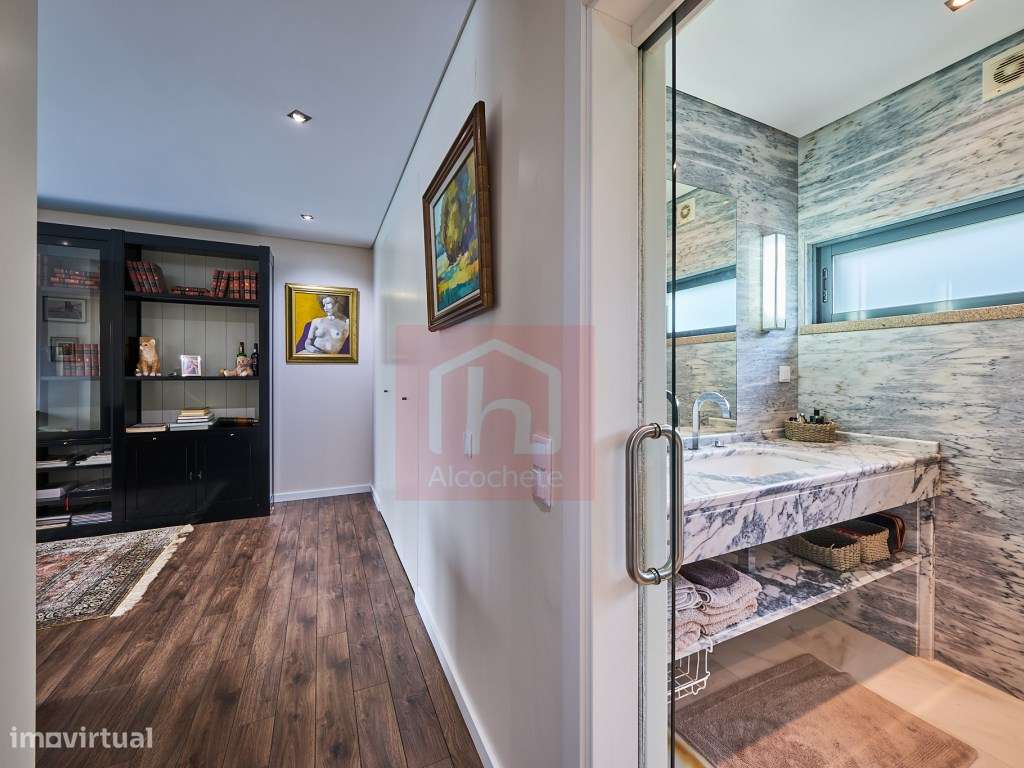 Moradia T4 de Luxo com piscina inserida no condominio privado em Sã...-30