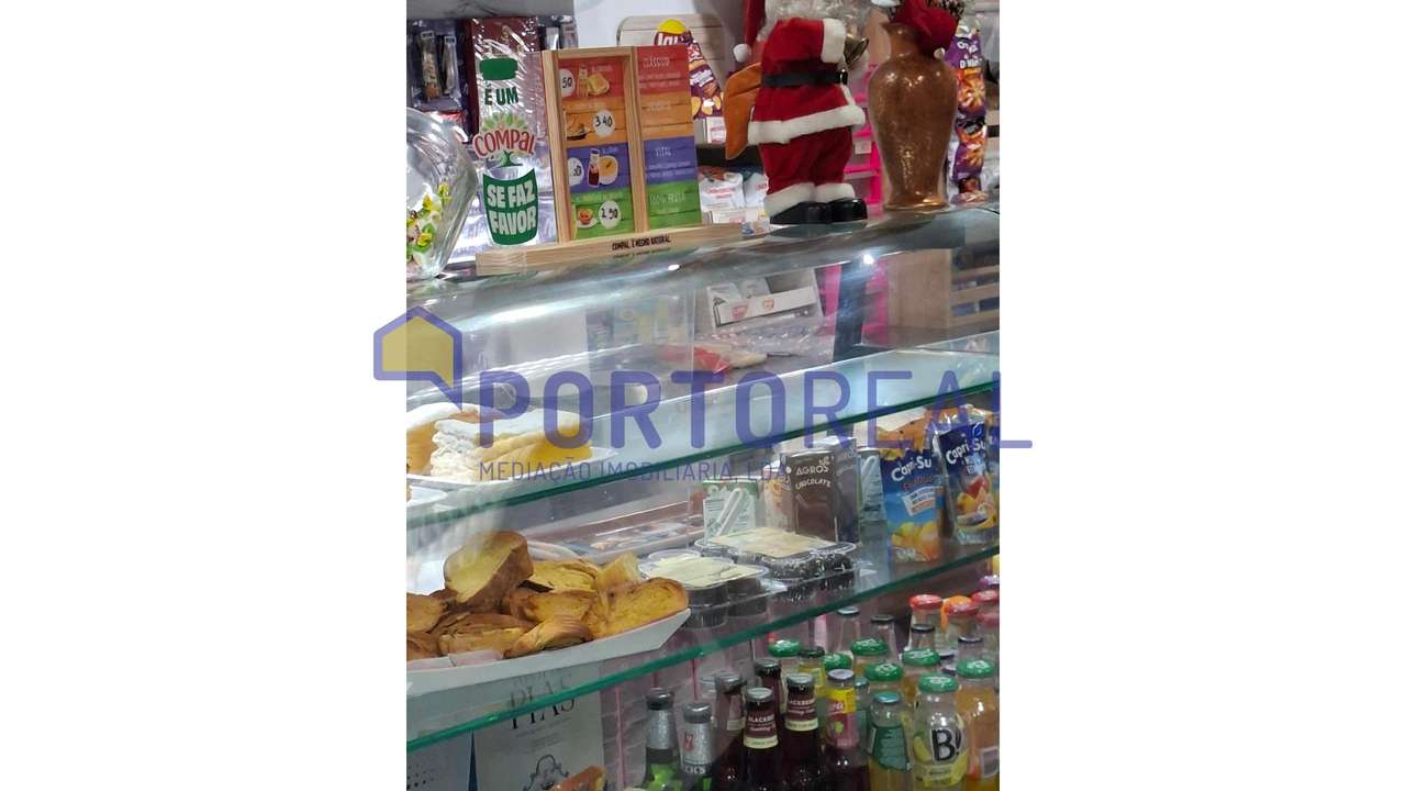 Trespasse Pastelaria em Fânzeres-21