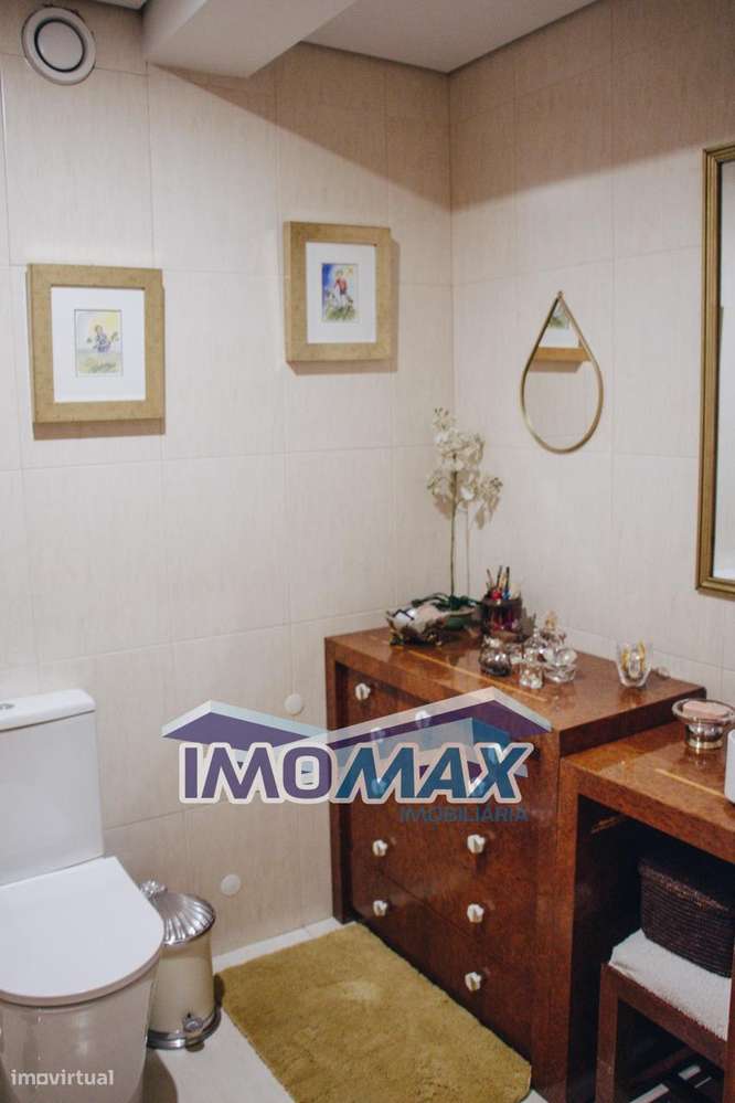 Apartamento T5 Triplex Ameal-19