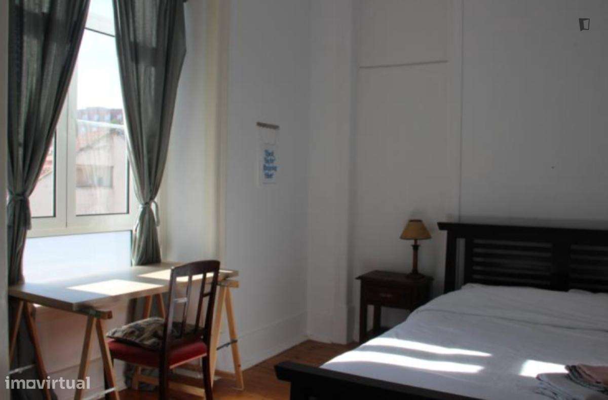 Quarto - localizado em Lisbon - Grande imagem: 5/10