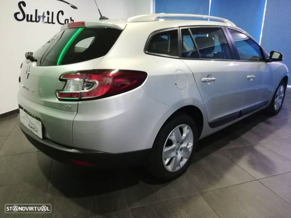 Renault Mégane Sport Tourer 1.5 dCi Dynamique S - 11