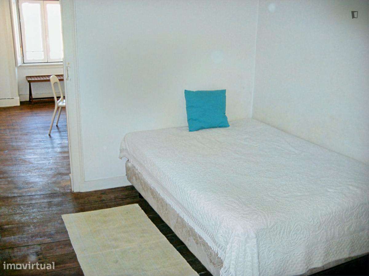 Quarto - localizado em Picoas Lisbon - Grande imagem: 3/30