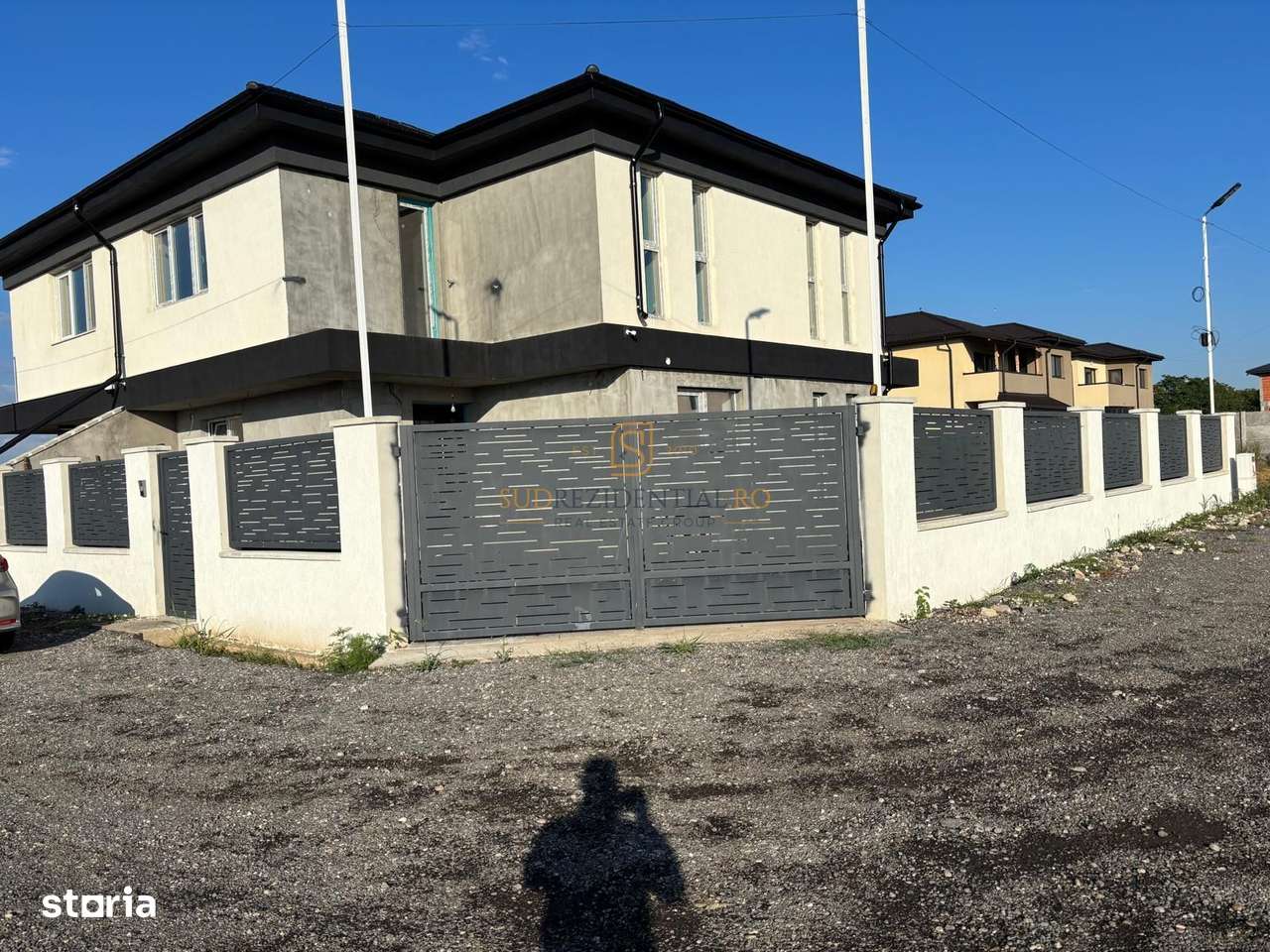 Vanzare vila duplex, finisaje de calitate - Comuna Berceni, Ilfov - Imagine principală: 4/20