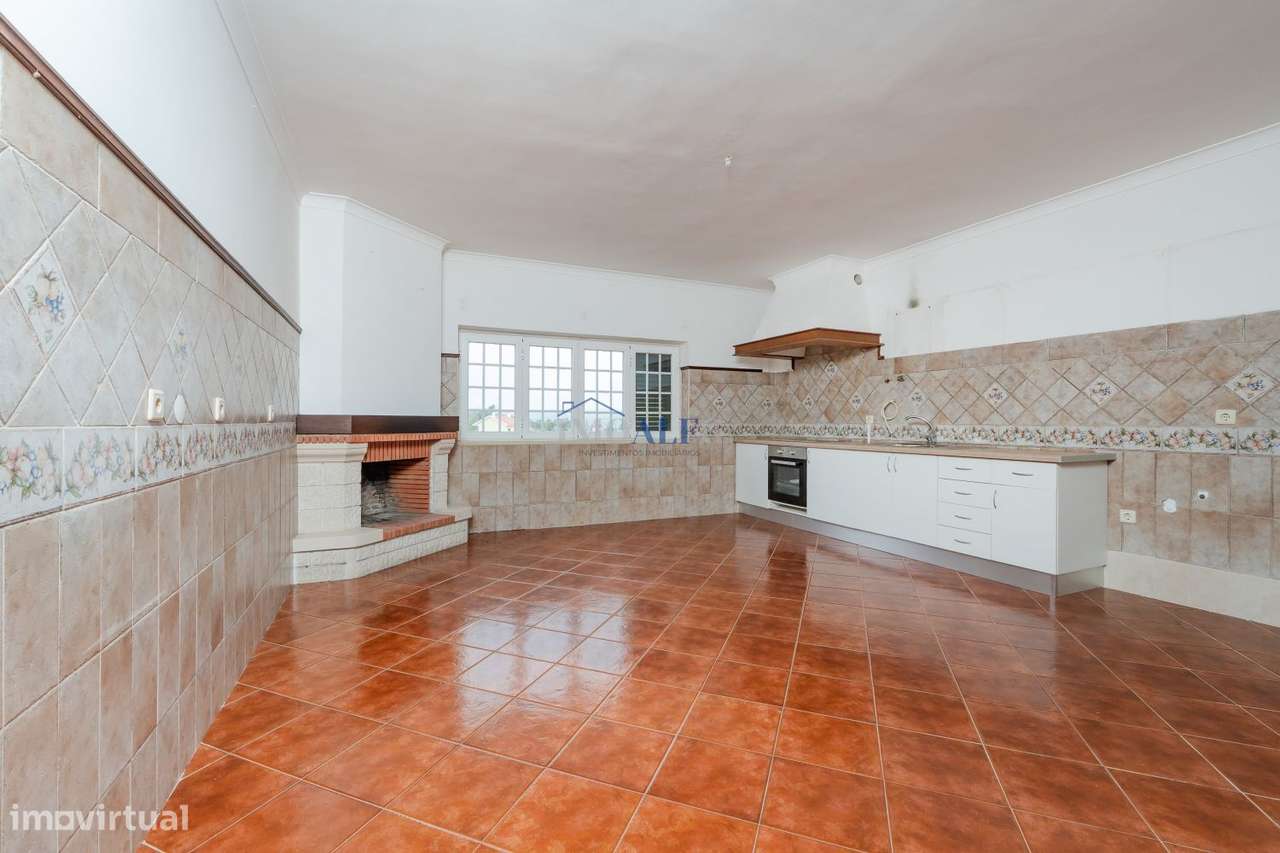 Moradia T7 com terreno perto de Vila Franca de Xira - Grande imagem: 5/58