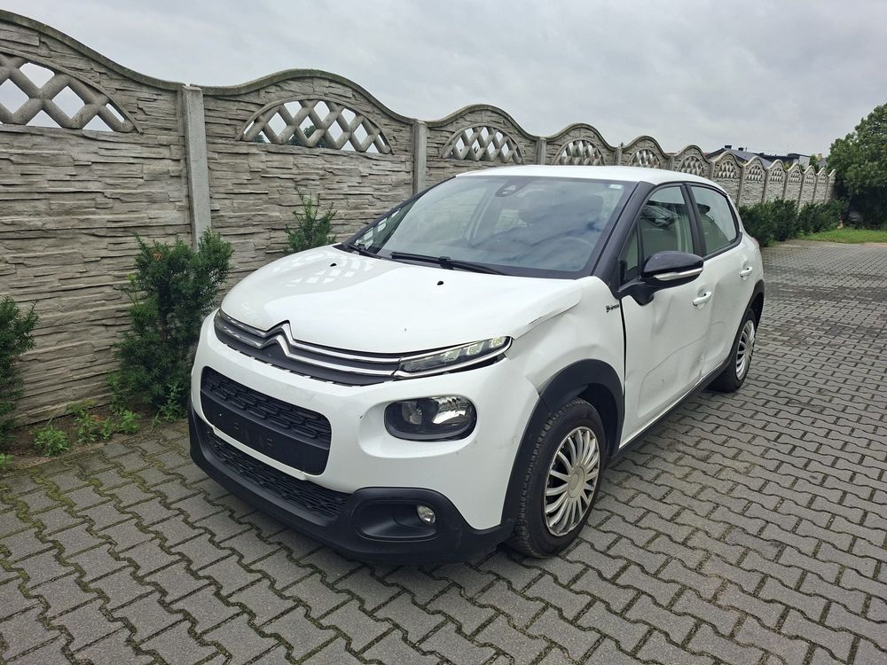 Citroën C3 III (2016-2024) BlueHDi 100 S&S C-SERIES 2020