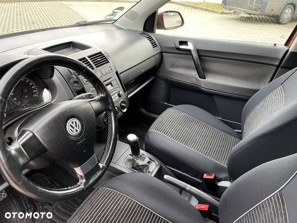 Volkswagen Polo 1.4 TDI Comfortline - 8