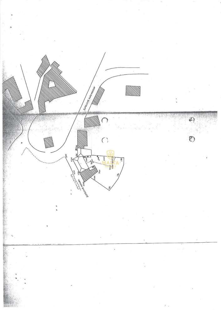 MORADIA EM PEDRA T2 – Charme Antigo com Conforto Moderno-32