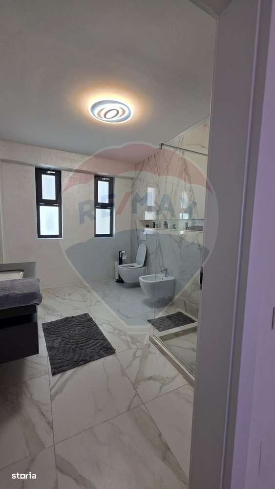 Casă / Vilă cu 5 camere de vânzare în zona Central - Imagine principală: 5/6