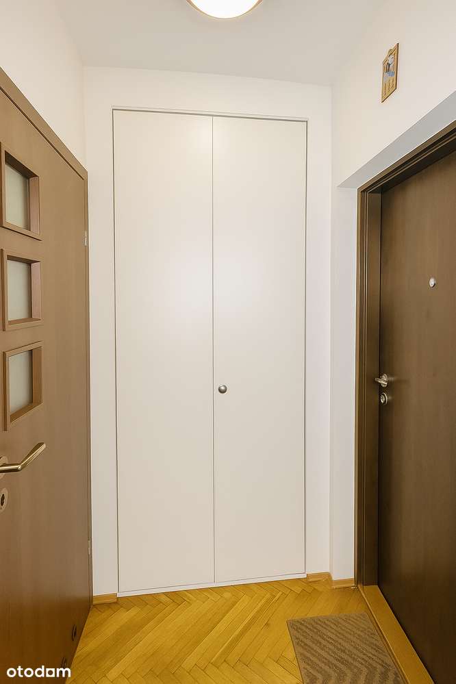 Kawalerka w centrum Warszawy-6