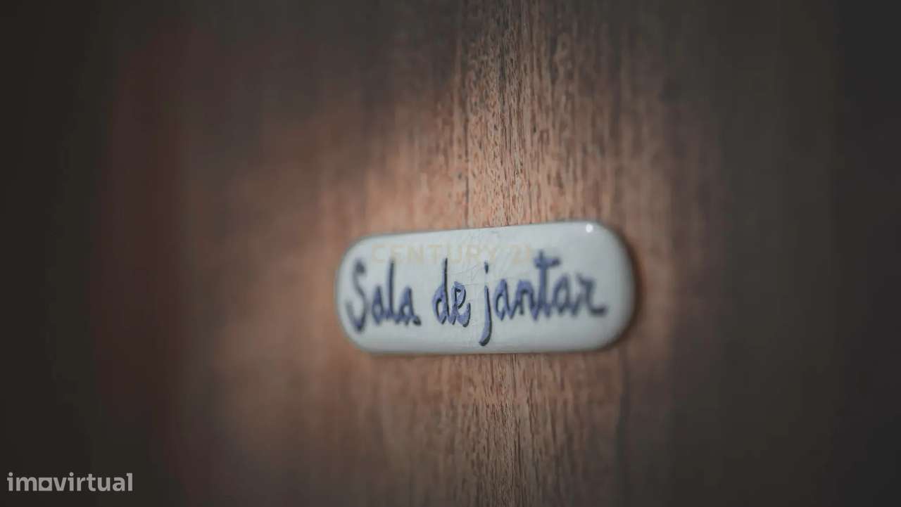 Moradia Isolada com Terreno de 1041 m² – Um Mundo de Possibilidades!-45