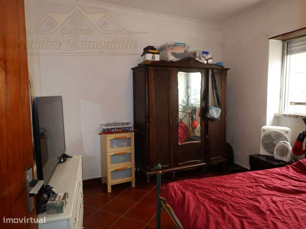 Apartamento T2 com terraço-6