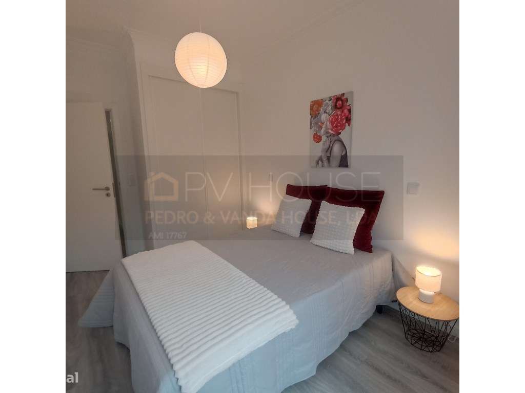 Apartamento T2 São domingos de Benfica Rua Antonio Nobre nº24 1º andar-16