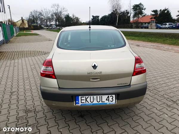 Renault Megane II 1.6 16V Confort Dynamique - 10